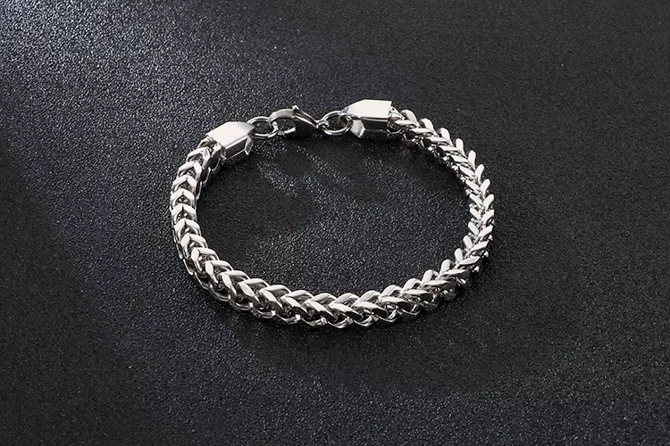 18K Gold Plated Stainless Steel Cuban Chain Bracelet for Men | Vow Bliss